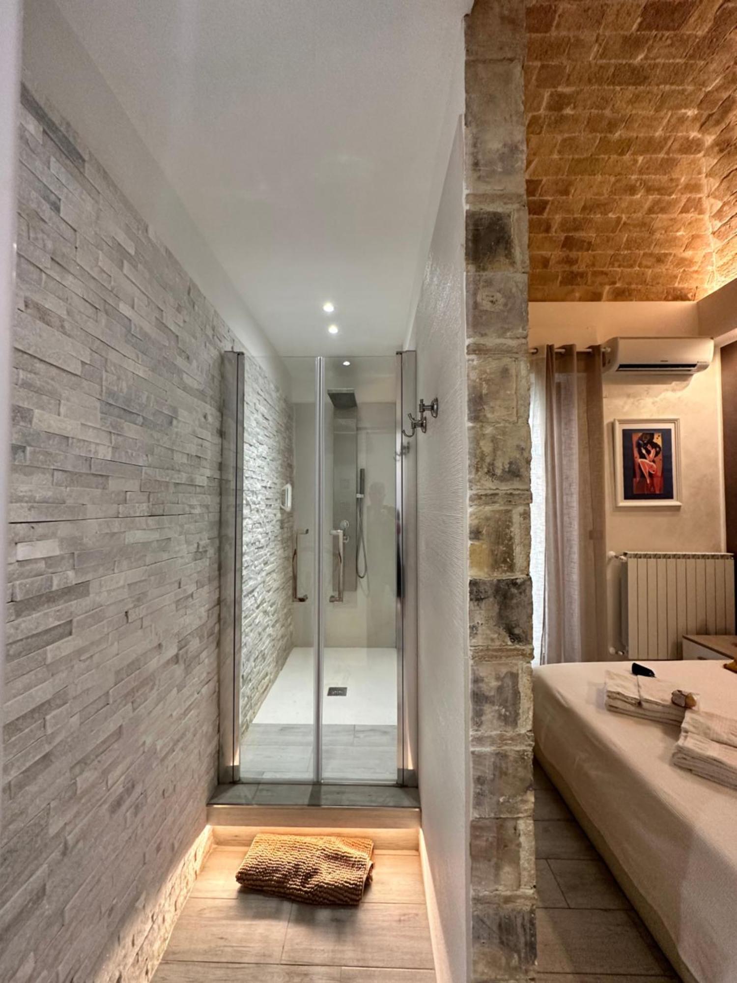تيرمولي B & B Via Cavour المظهر الخارجي الصورة